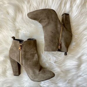 Steve Madden Taupe Heeled Booties